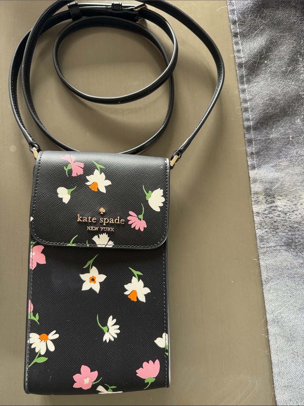 kate spade Black Floral Crossbody Phone Pouch